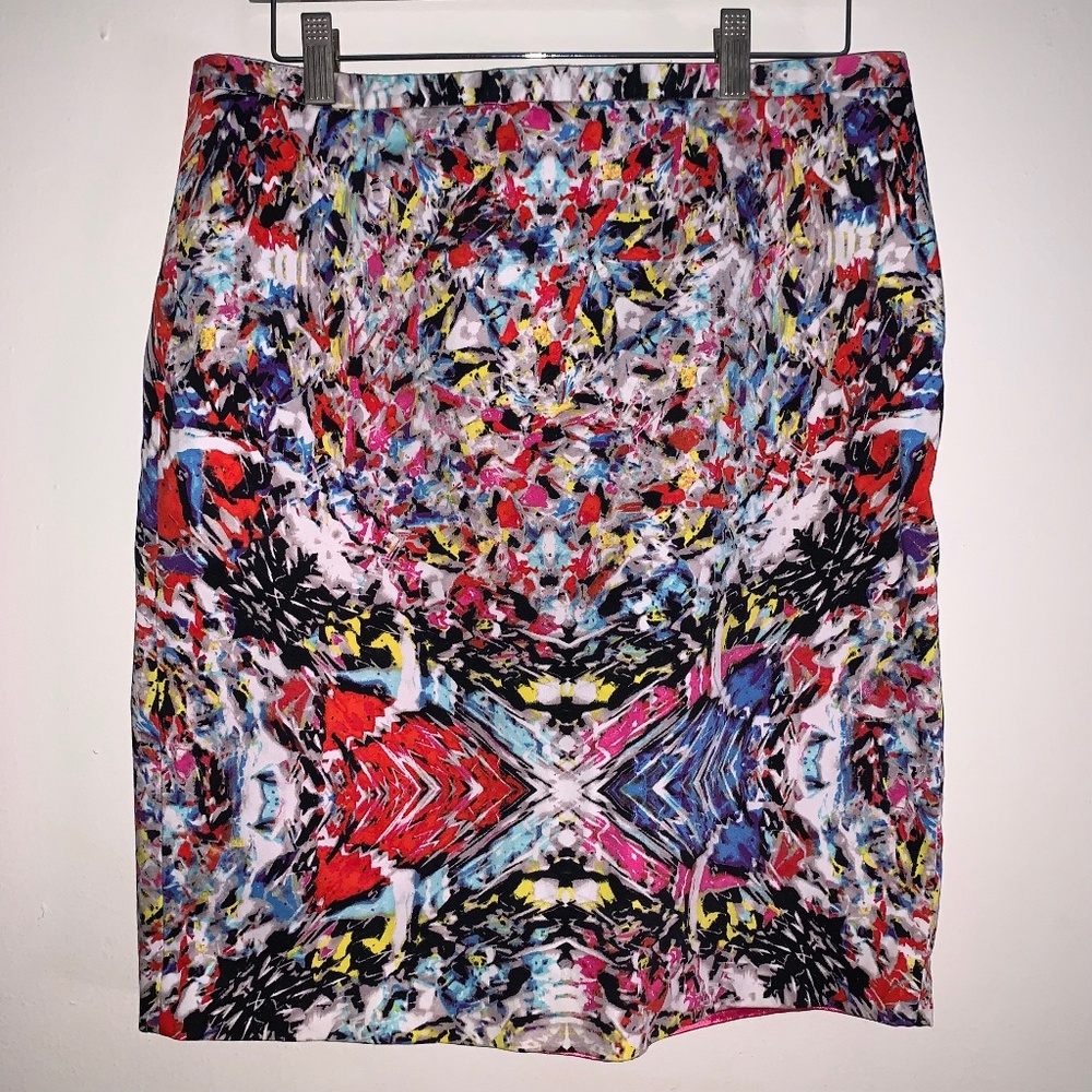 T Tahari Colorful Print Pencil Skirt